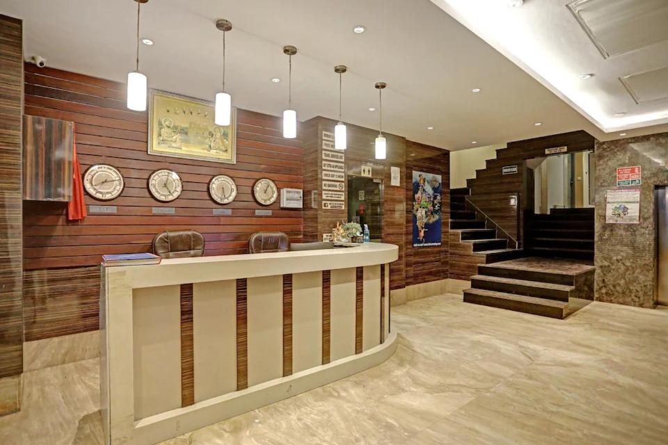 Hotel Superb 5 Mins Walk From New Delhi Station Exterior foto