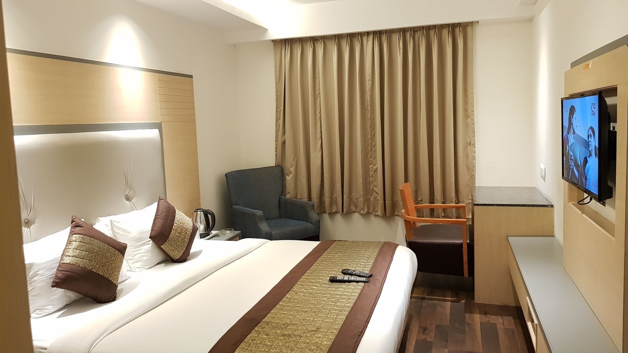 Hotel Superb 5 Mins Walk From New Delhi Station Exterior foto